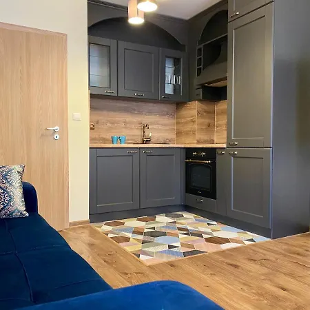 Boutique Magenta Gold Apartment Sofia