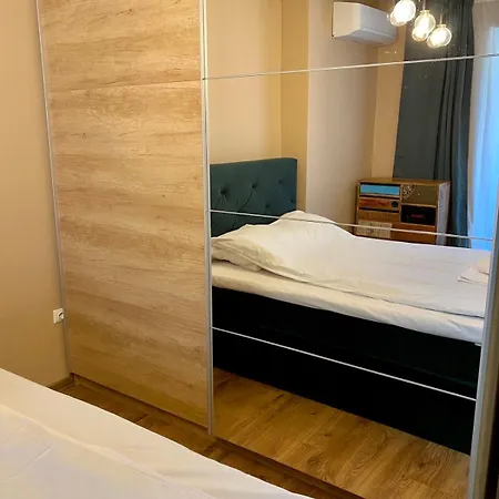 Boutique Magenta Gold Apartment Sofia